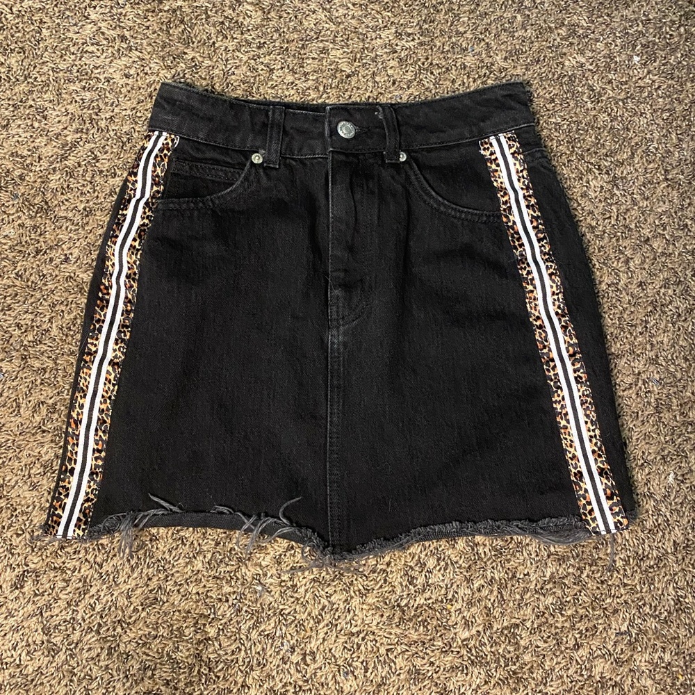 Topshop size 2 denim skirt